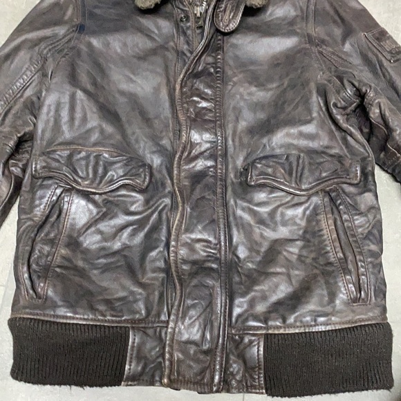 Authentic Hollister Palm Canyon Distressed Leather Jacket. - Picture 3 of 16